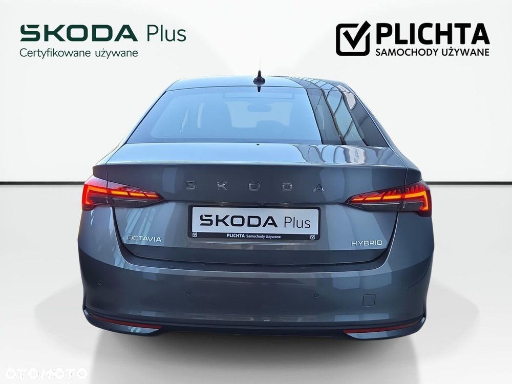 Skoda Octavia - 7