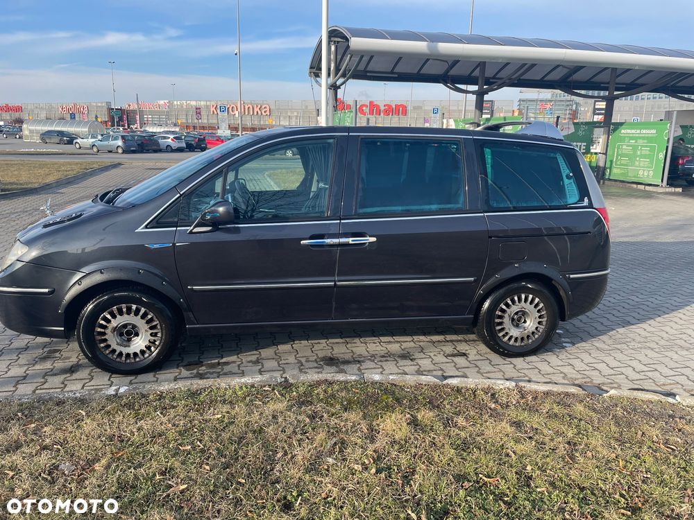 Lancia Phedra 2.0 16V Executive - 7