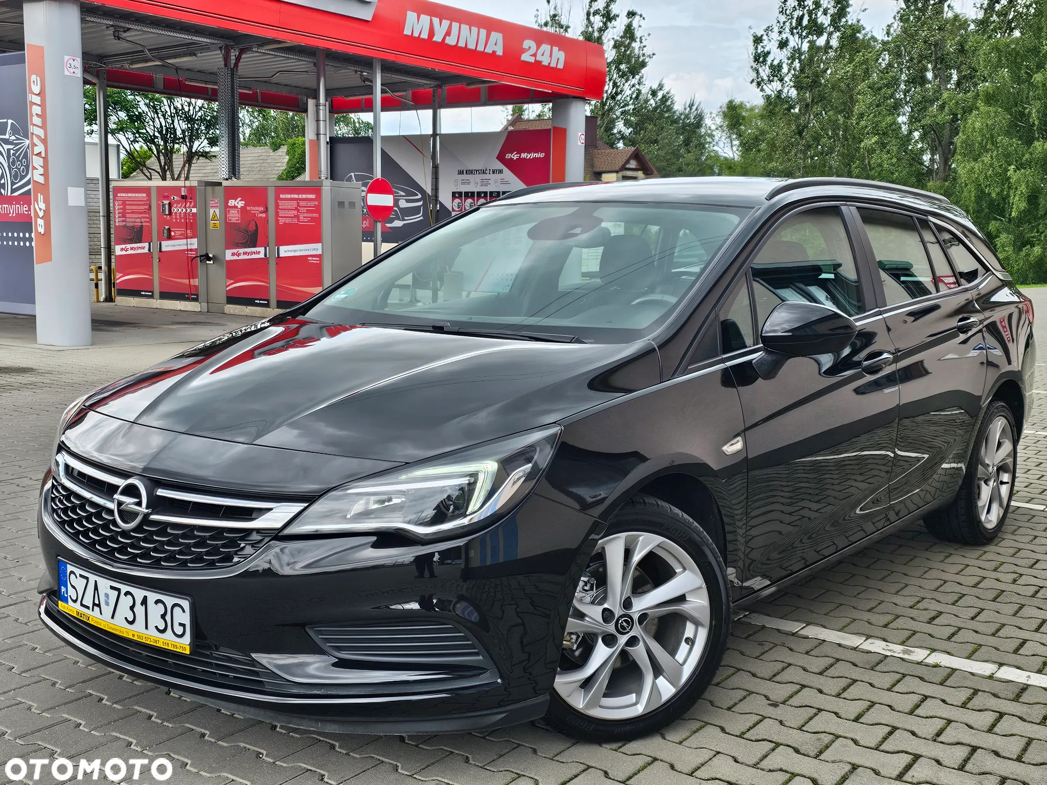 Opel Astra 1.6 D Start/Stop Sports Tourer Selection - 2