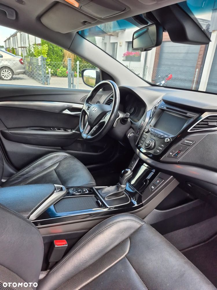 Hyundai i40 Kombi blue 1.7 CRDi DCT Premium - 11