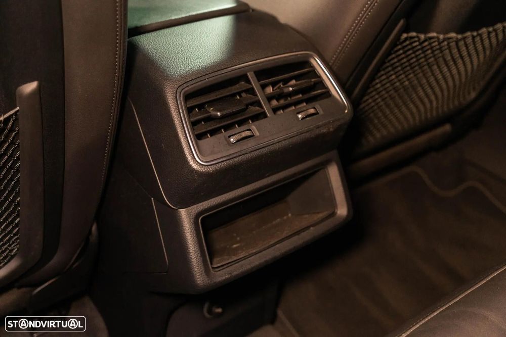 Audi e-tron 55 quattro - 38