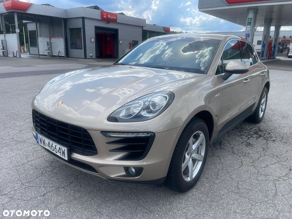 Porsche Macan - 1