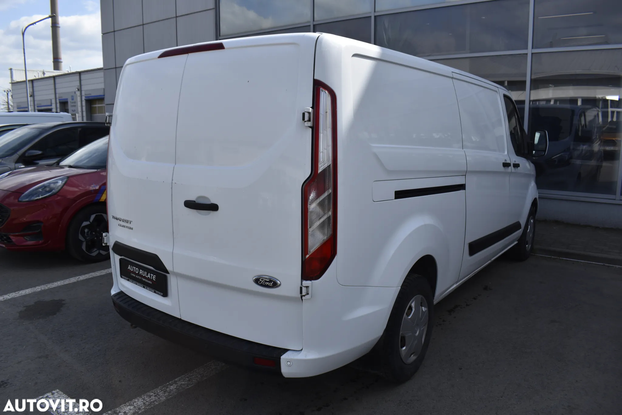 Ford Transit Custom 300 L2H1 Trend Furgon - 5