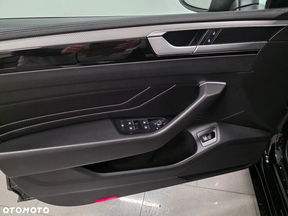 Volkswagen Arteon Shooting Brake 2.0 TDI SCR DSG Elegance - 23