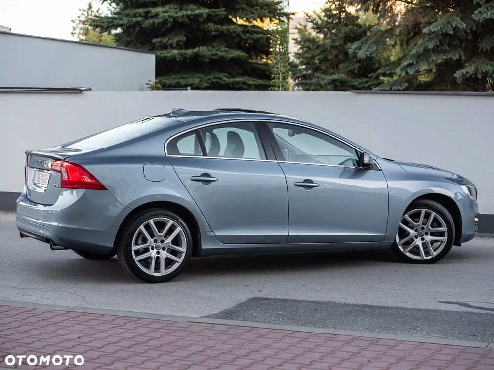 Volvo S60 - 14