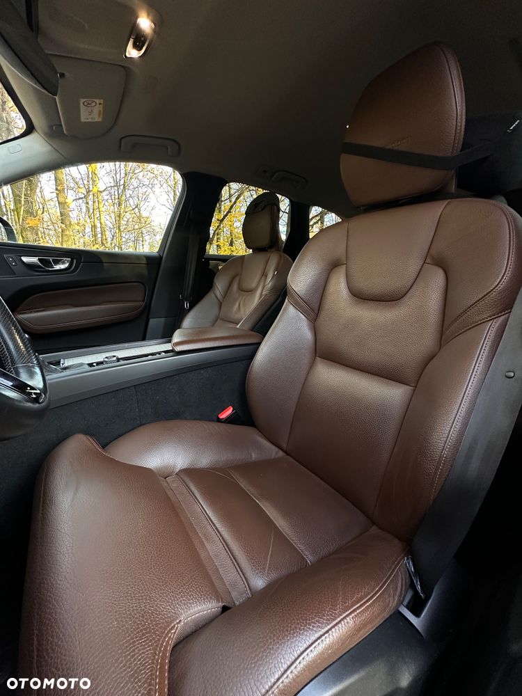 Volvo XC 60 D4 Inscription - 22