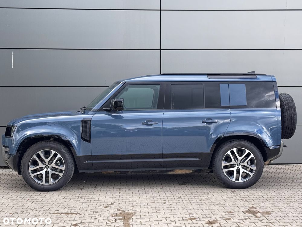 Land Rover Defender - 3