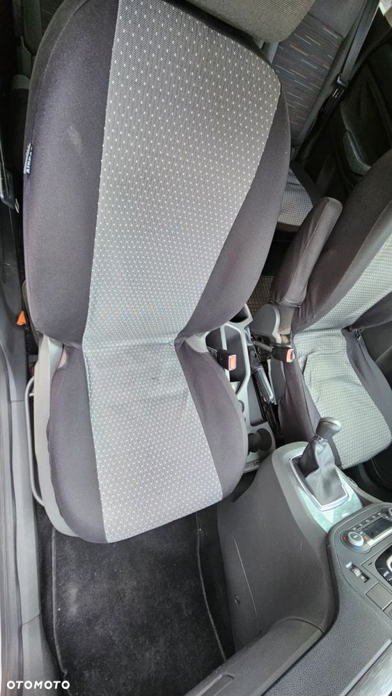 Ford Focus C-Max - 15