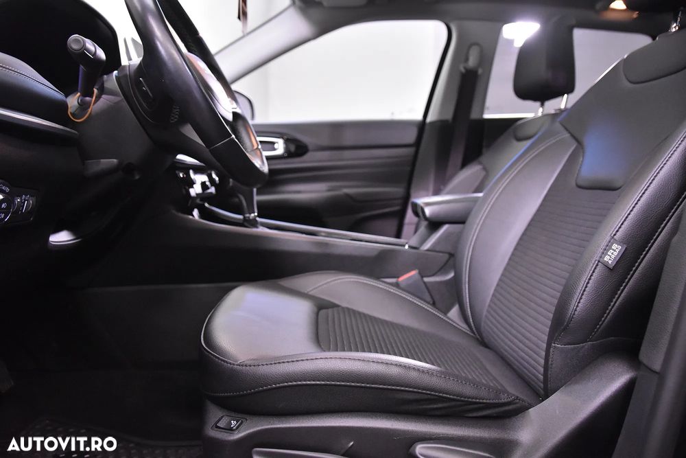 Jeep Compass 1.3T DDCT 2WD Limited - 18