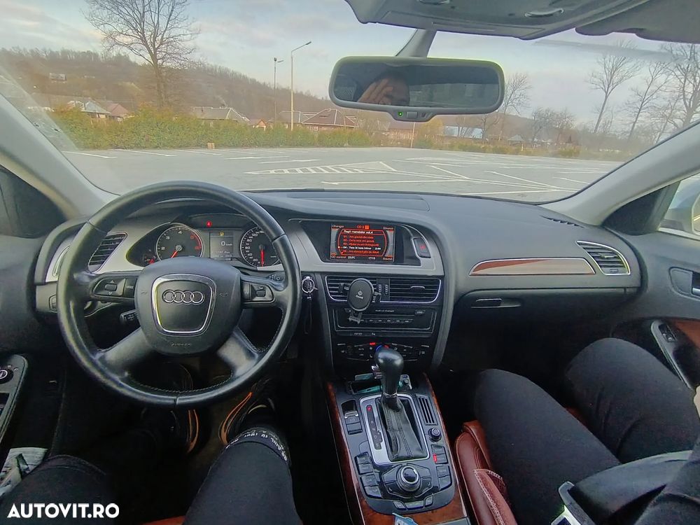 Audi A4 2.0 TDI DPF multitronic Ambiente - 24