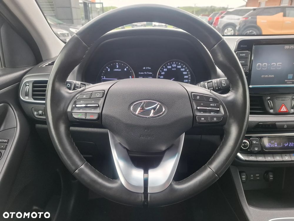 Hyundai i30 1.6 D Comfort - 18