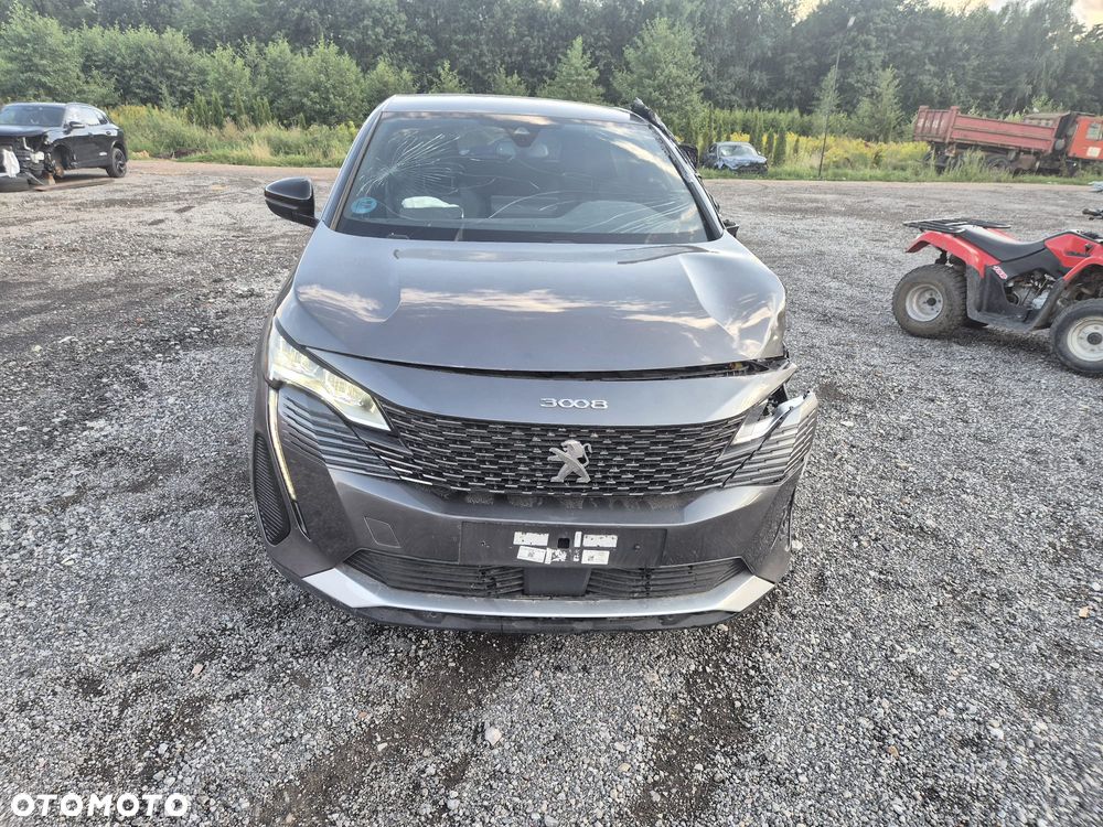 Peugeot 3008 1.2 PureTech Allure Pack S&S EAT8 - 21