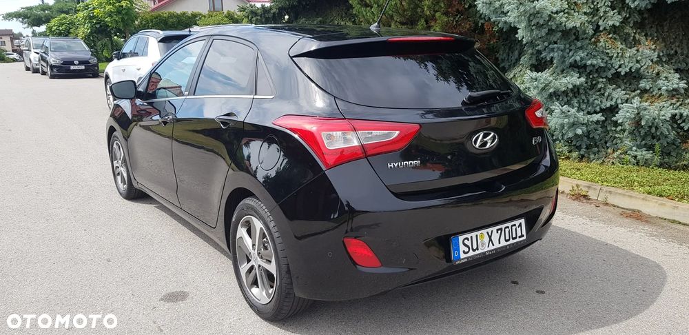 Hyundai i30 blue 1.4 Style - 7