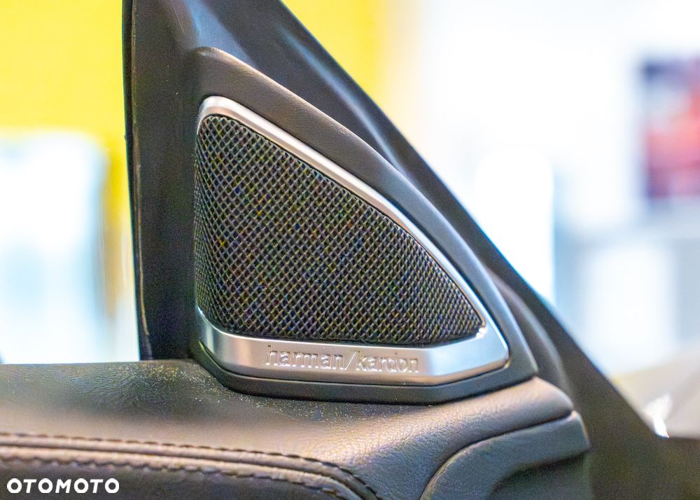 Mercedes-Benz CLS 500 4-Matic BlueEff - 27