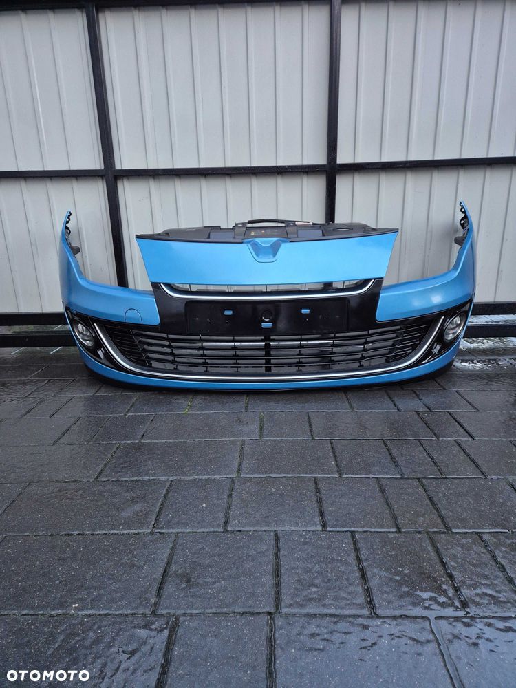 Zderzak przód przedni RENAULT MEGANE III lift rok 13 kod lak TERPB - 1
