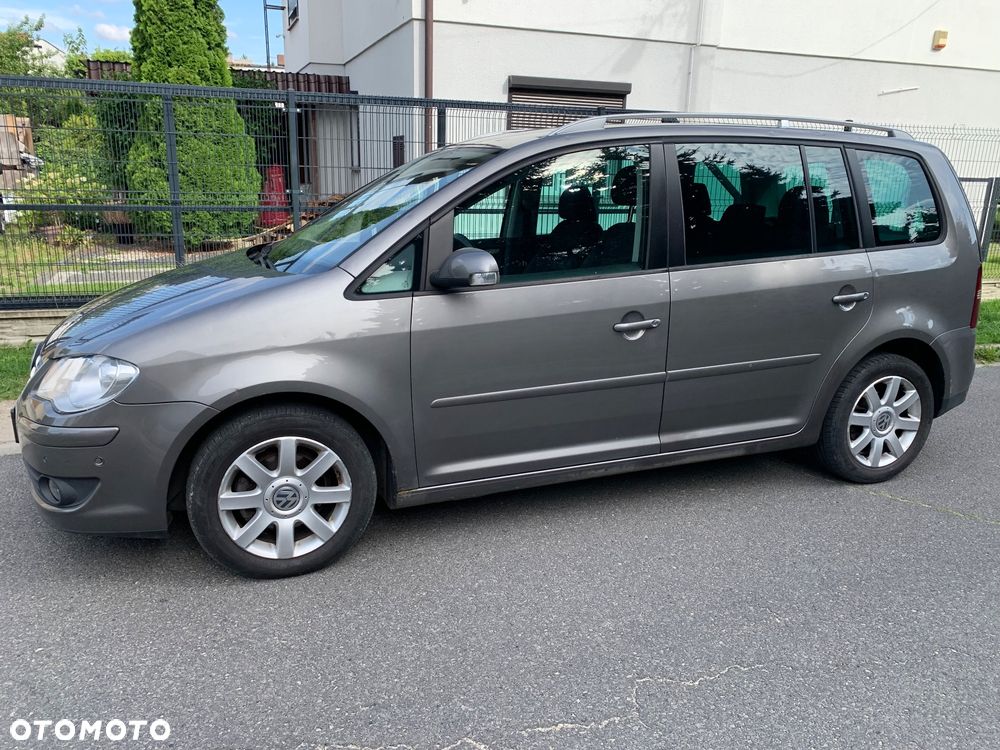 Volkswagen Touran 1.9 TDI DSG Trendline - 7