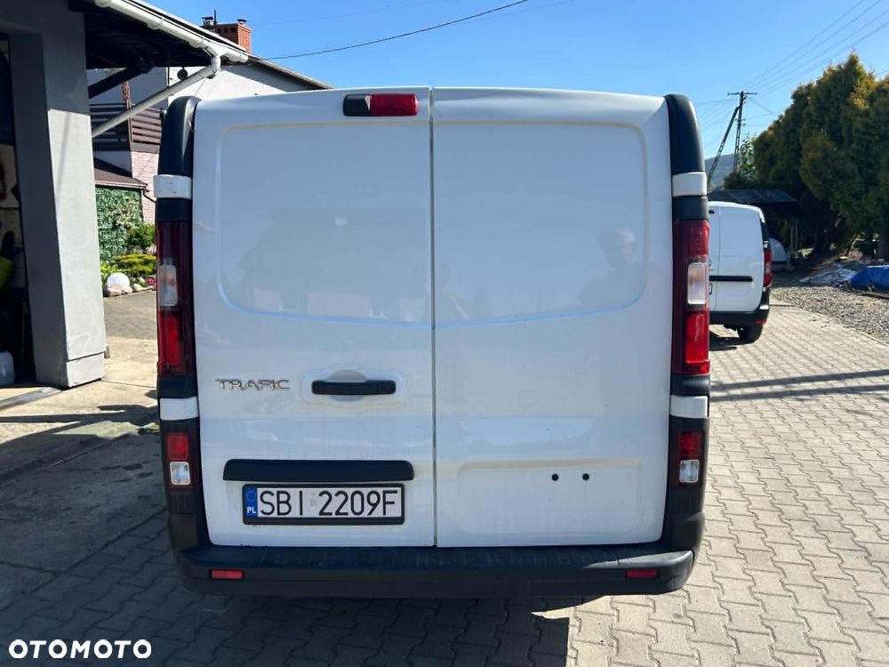 Renault Trafic - 4