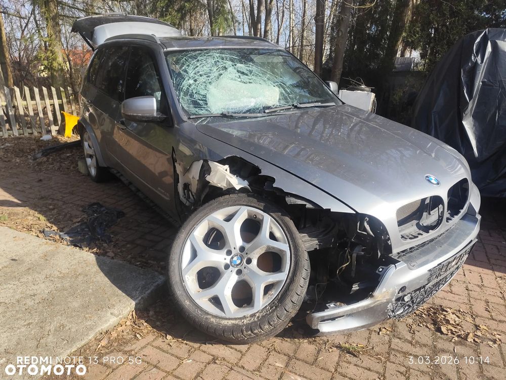 BMW X5 4.8i xDrive - 5