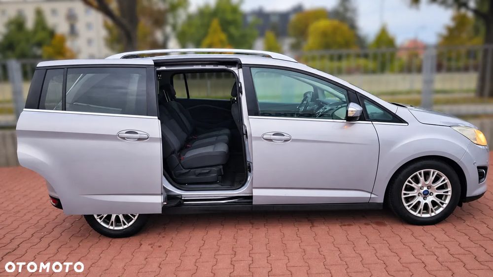 Ford Grand C-MAX 1.6 TDCi Titanium - 1