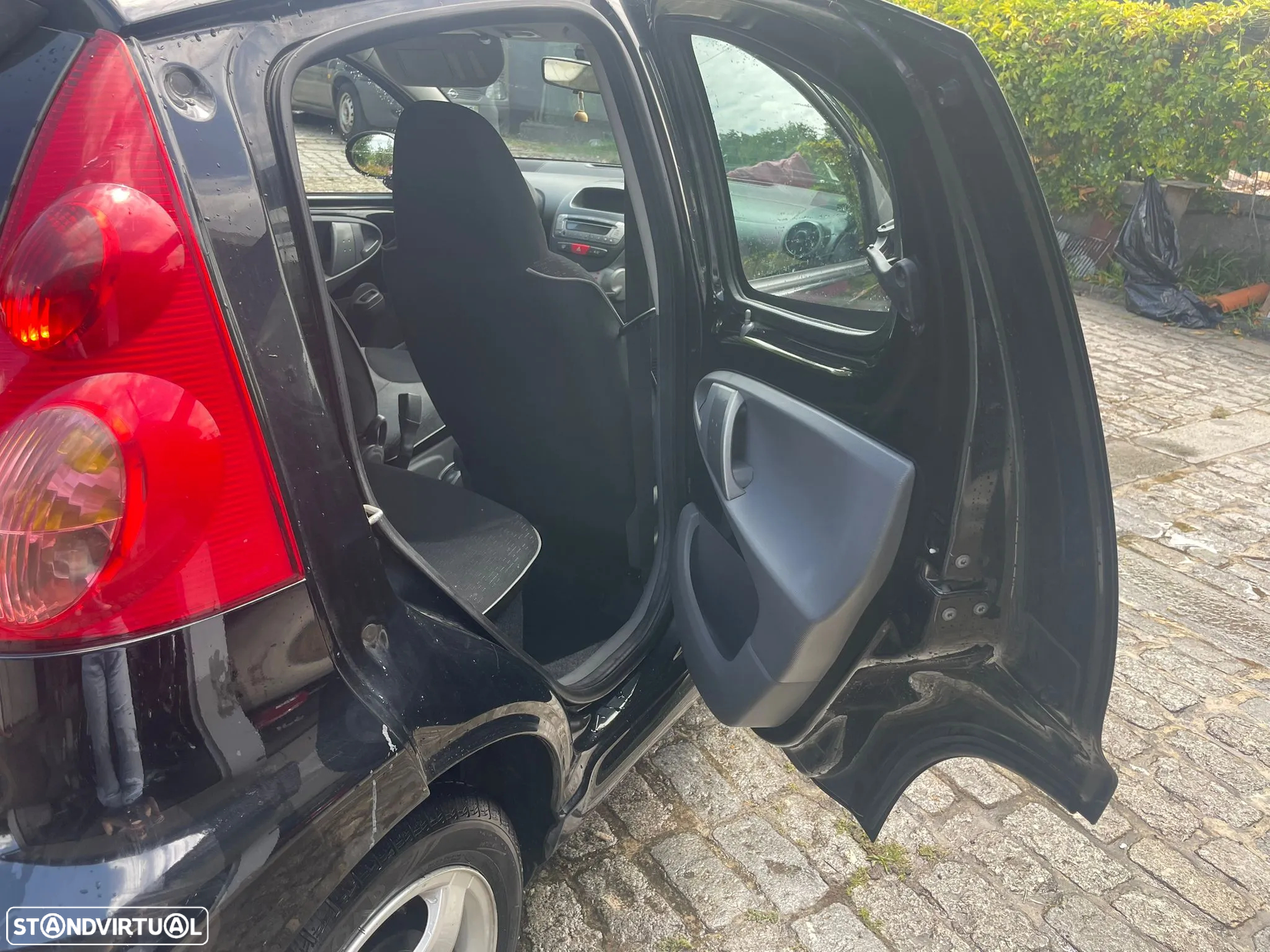 Peugeot 107 1.0 Black&Silver - 7