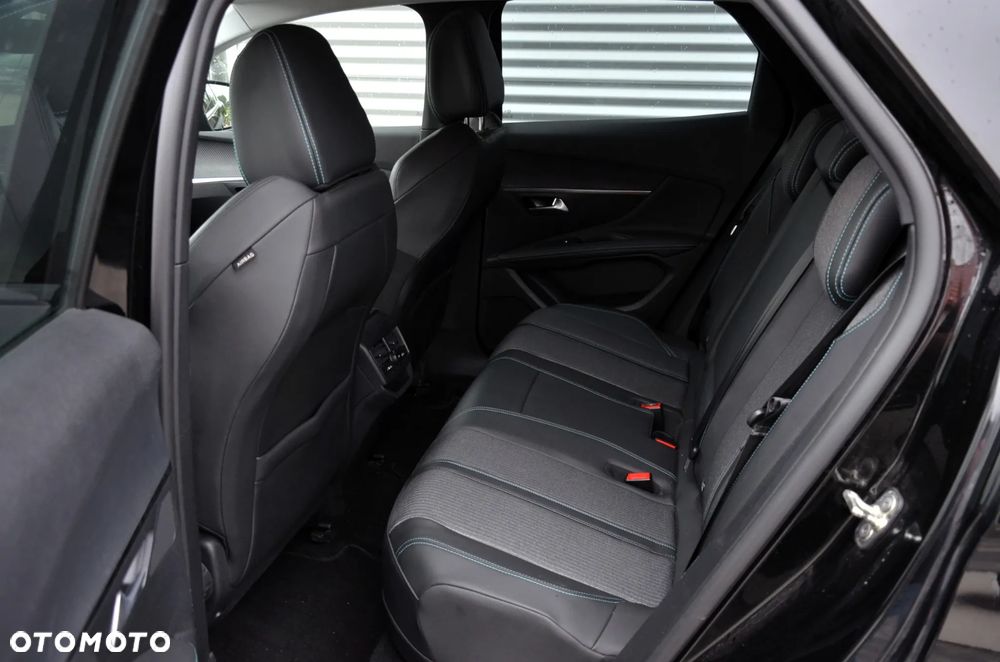 Peugeot 3008 225 e-EAT8 Allure - 16