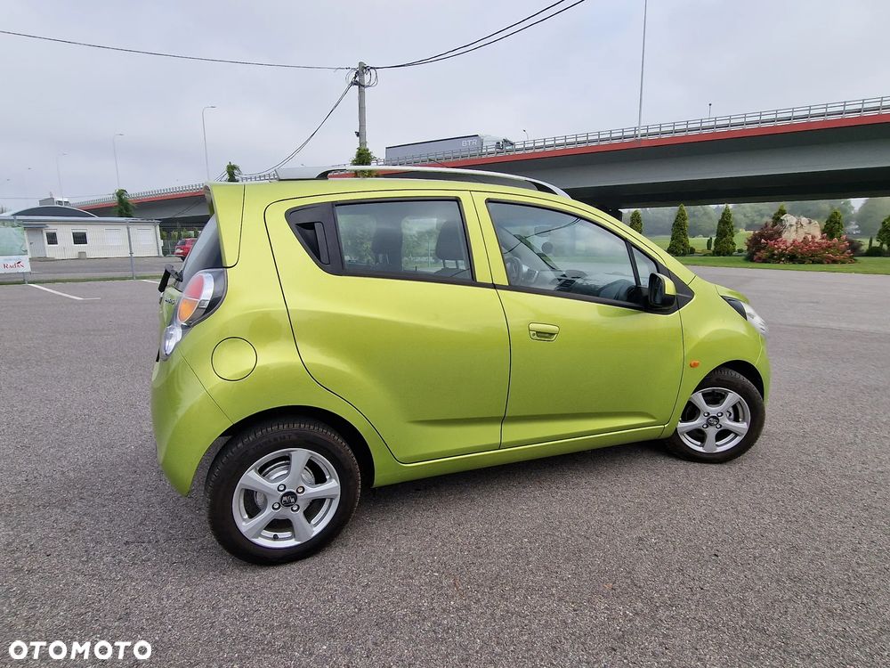 Chevrolet Spark 1.2 LS+ Design - 23