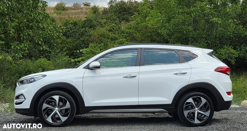 Hyundai Tucson 2.0 CRDI 4WD Automatik Premium - 3