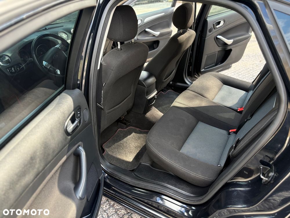 Ford Mondeo 2.0 TDCi Titanium - 8