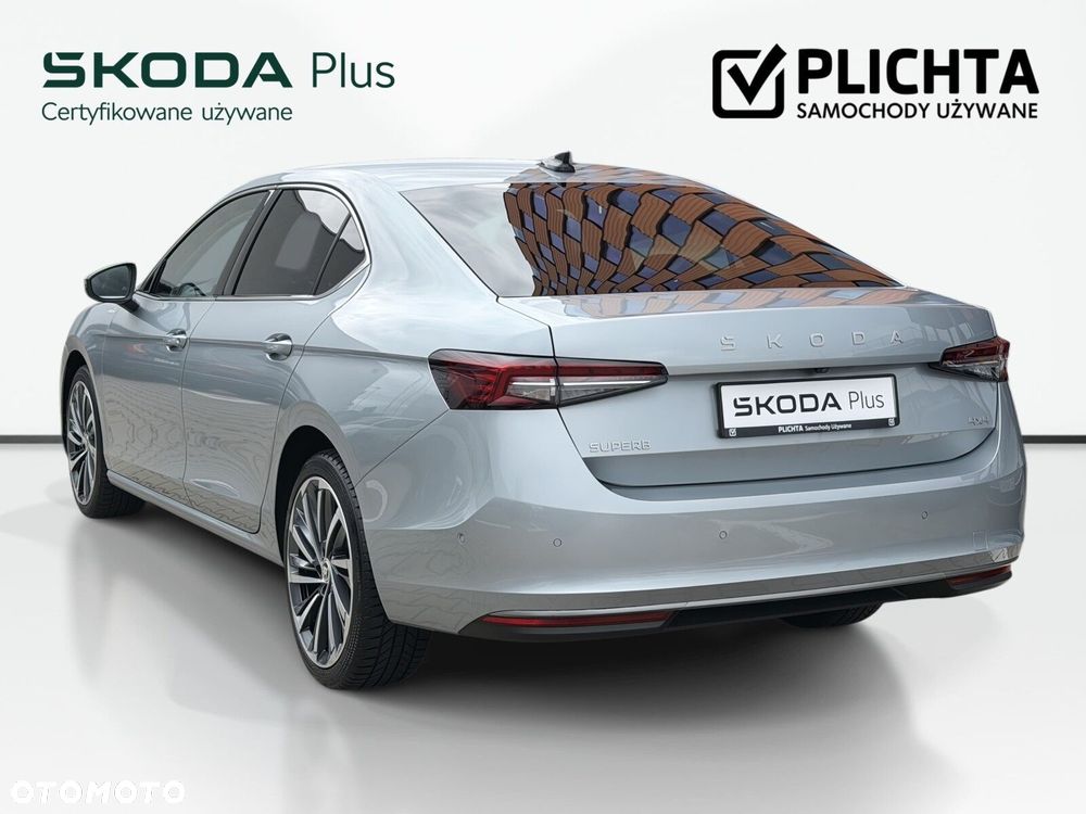 Skoda Superb 2.0 TDI SCR 4x4 L&K DSG - 9
