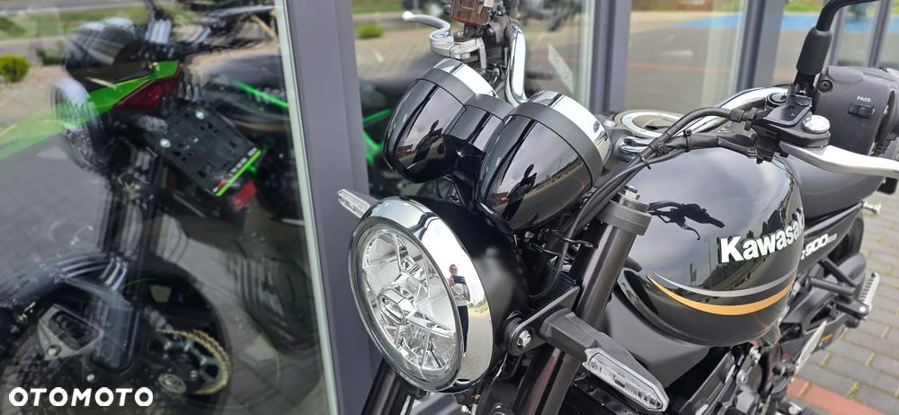 Kawasaki Z 900 RS - 35