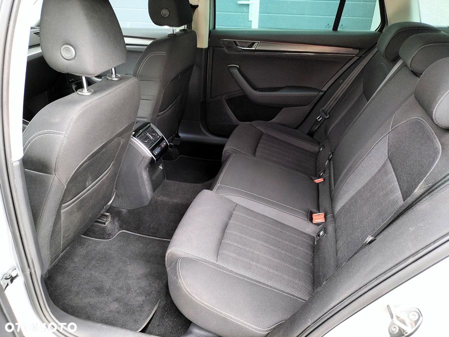 Skoda Superb - 19