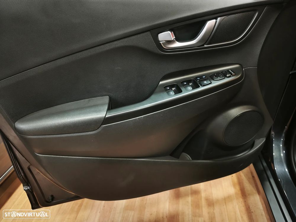 Hyundai Kauai Advantage - 25