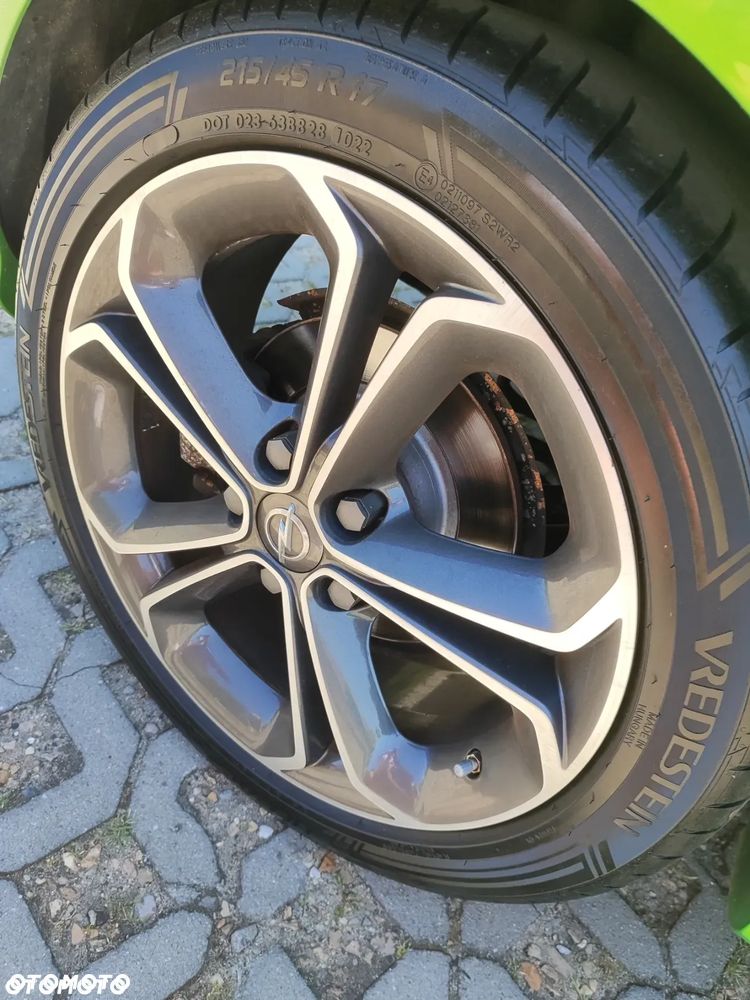 Opel Corsa 1.4 Turbo Start/Stop GSi - 12