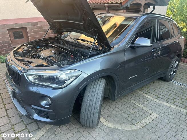 BMW X1 xDrive25d Advantage sport - 5