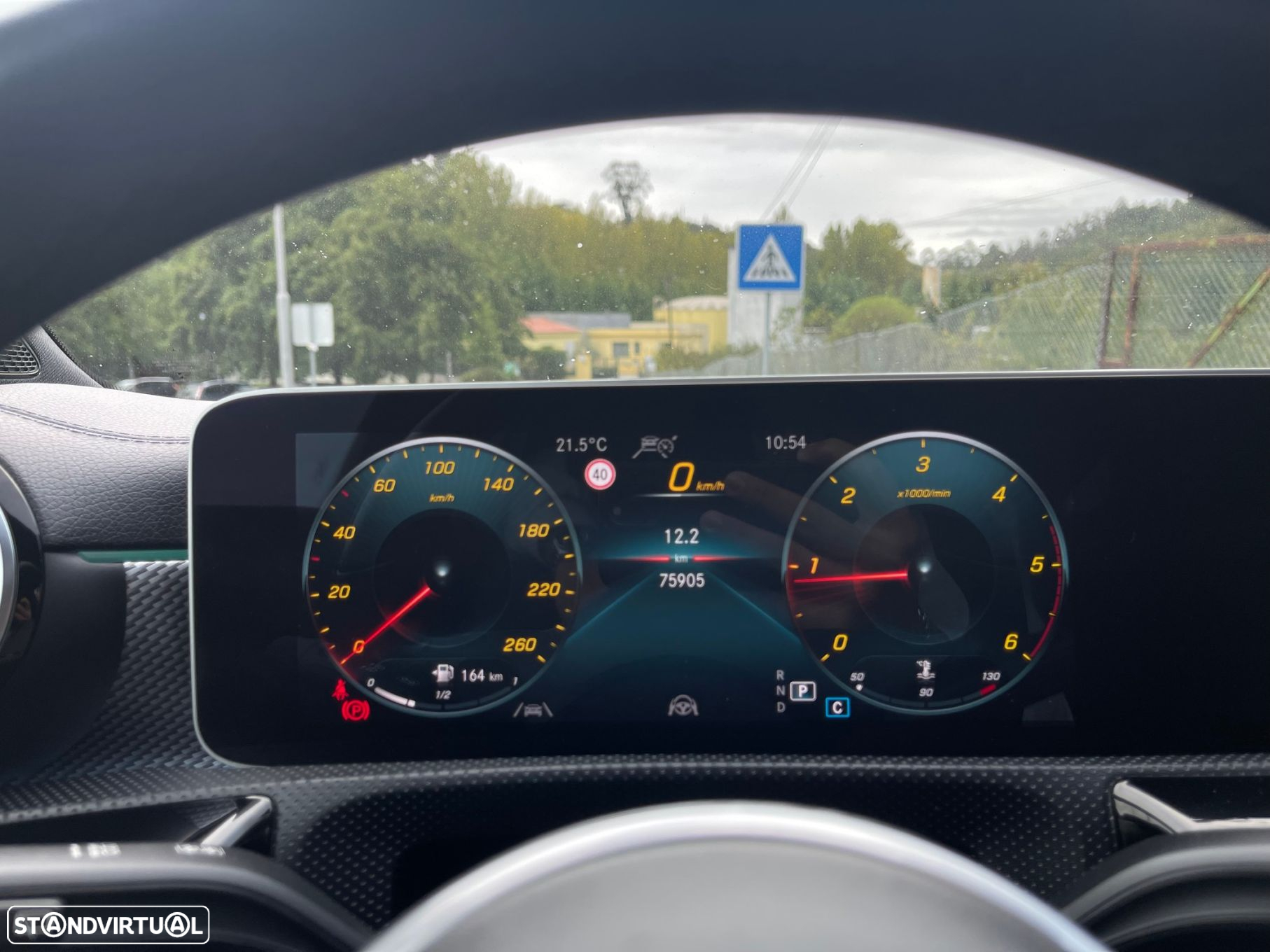Mercedes-Benz CLA 180 - 43