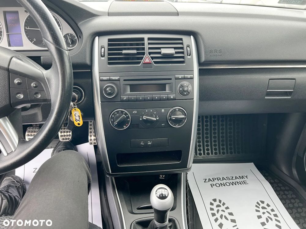 Mercedes-Benz Klasa B 180 CDI - 21