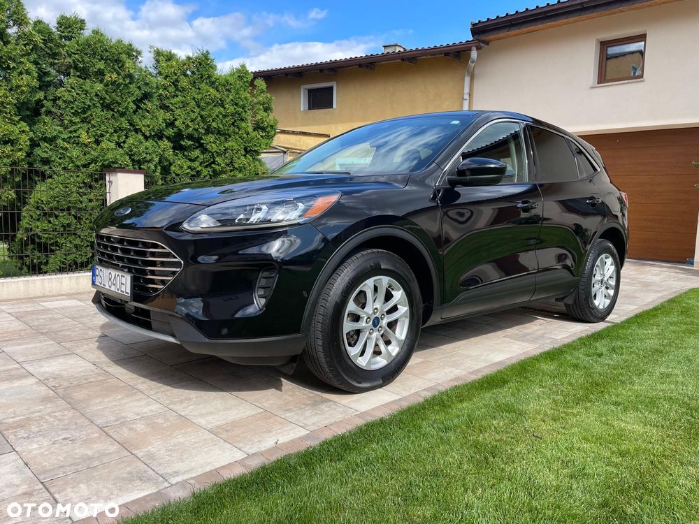 Ford Kuga - 12