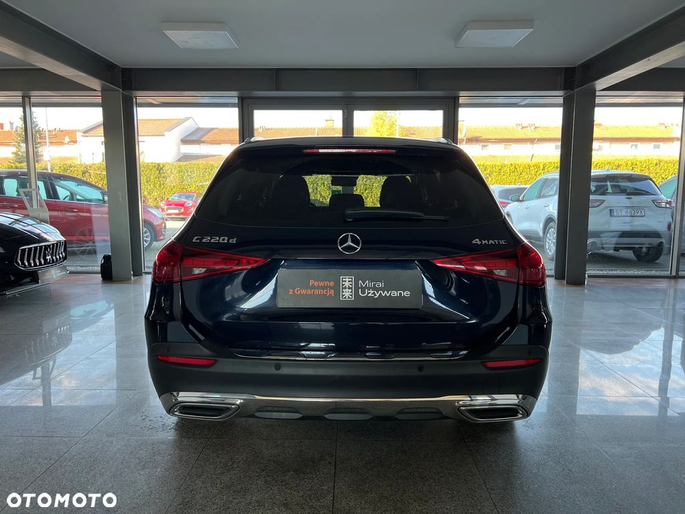 Mercedes-Benz Klasa C 220 d 4MATIC 9G-TRONIC - 14