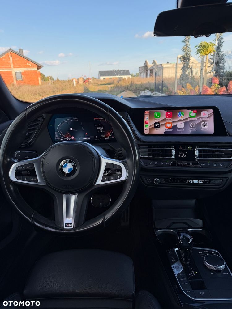 BMW Seria 2 218d M Sport - 10