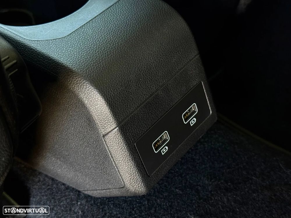 Renault Zoe (c/ Bateria) EV50 135hp Techno - 28