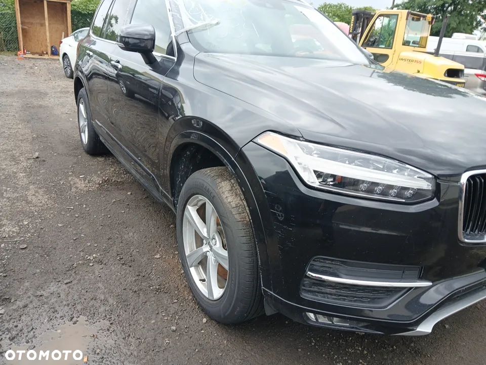 Volvo XC 90 T5 AWD Momentum 7os - 14
