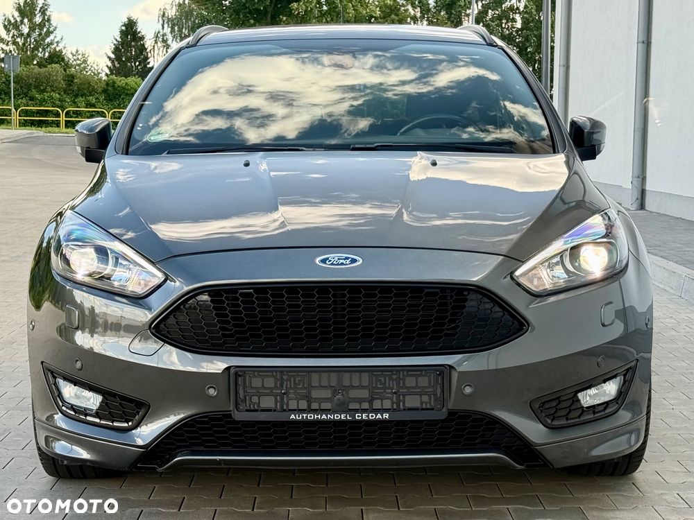 Ford Focus 1.0 EcoBoost ST-Line Black ASS - 36