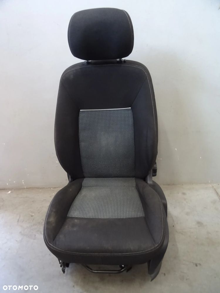 FOTEL KIEROWCY GRZANY PÓŁKA LEWY PRZÓD FORD GALXY II MK2 LIFT NR292