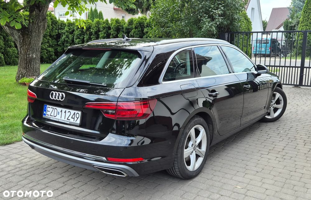 Audi A4 Avant 40 TFSI S tronic advanced - 17