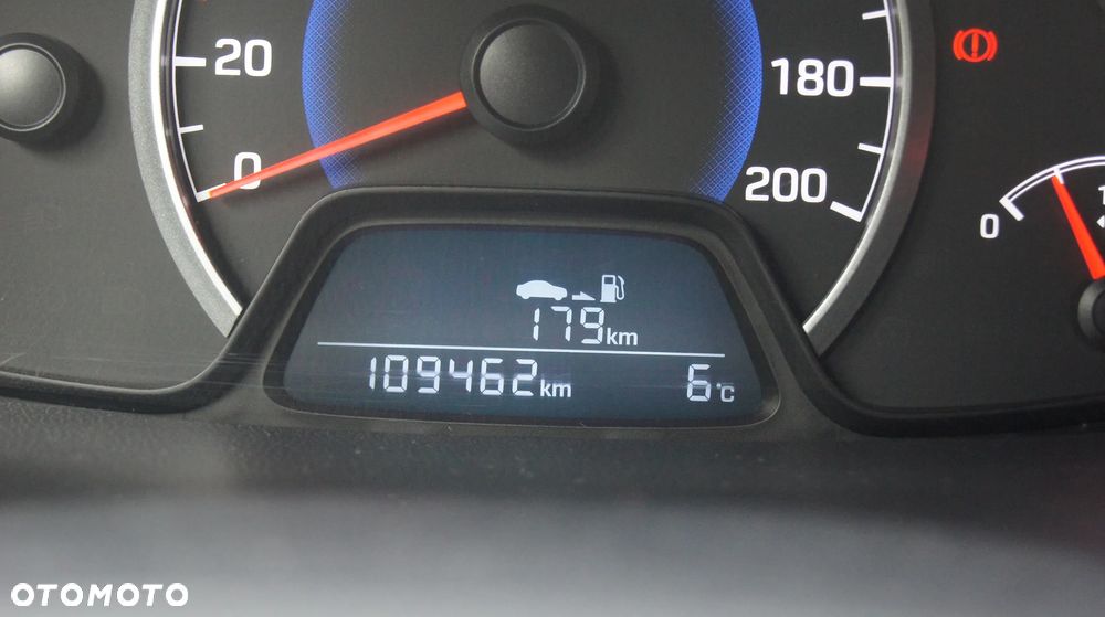 Hyundai i10 1.0 BlueDrive Comfort - 18