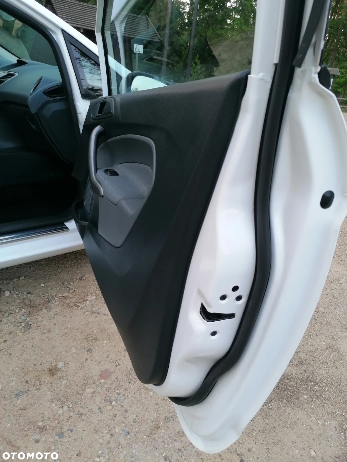 Ford Fiesta 1.25 Ambiente - 8
