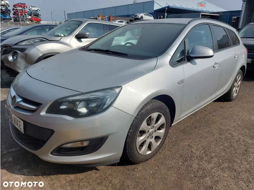 OPEL ASTRA J IV LIFT KOMPLETNY, PRZEDNI ZDERZAK W KOLOR - 2