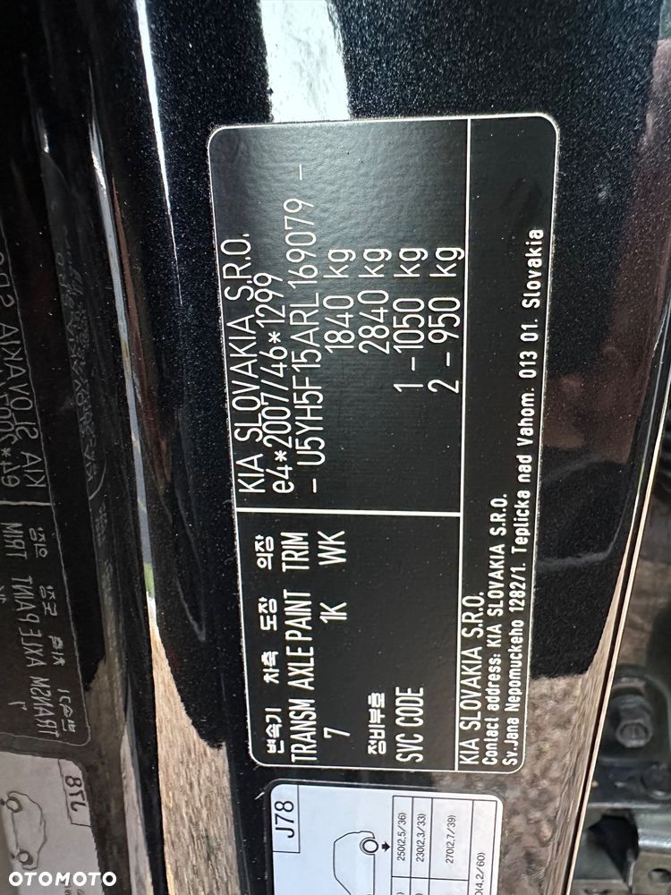 Kia XCeed - 32