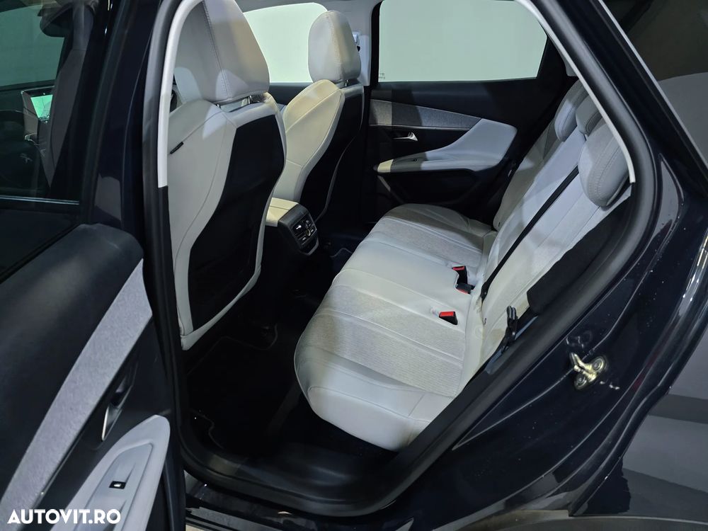 Peugeot 3008 PureTech 130 Stop & Start GPF EAT8 Allure - 21
