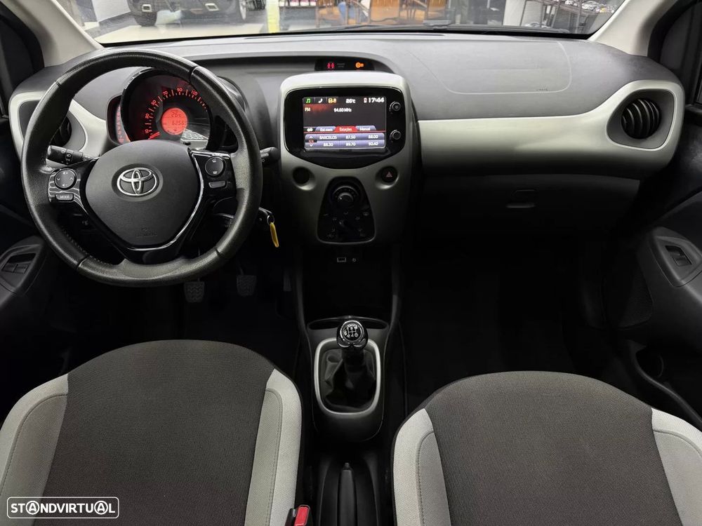 Toyota Aygo 1.0 X-Play+AC - 21